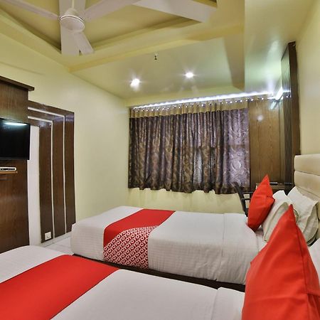 Capital O Kalash Residency Αχμπανταμπάντ Εξωτερικό φωτογραφία